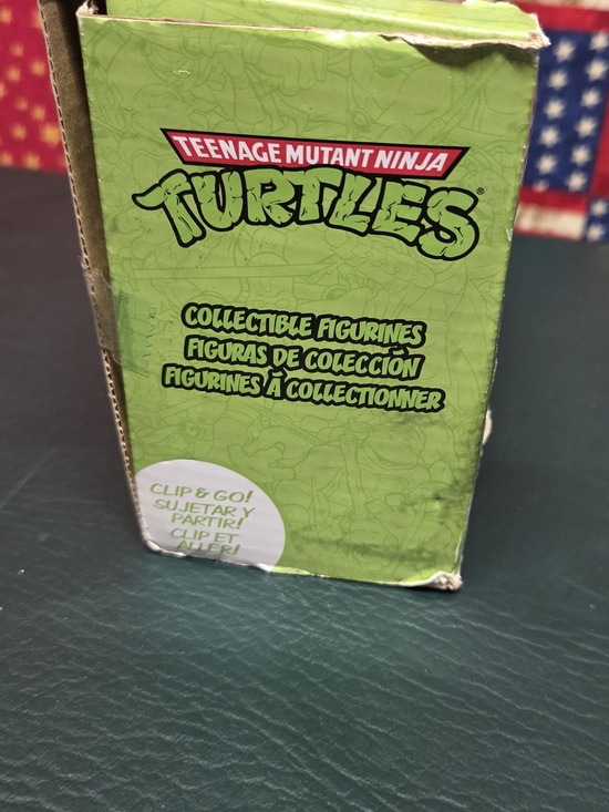 **Kids Collectible Action Figures - Green** - Picture 6 of 7